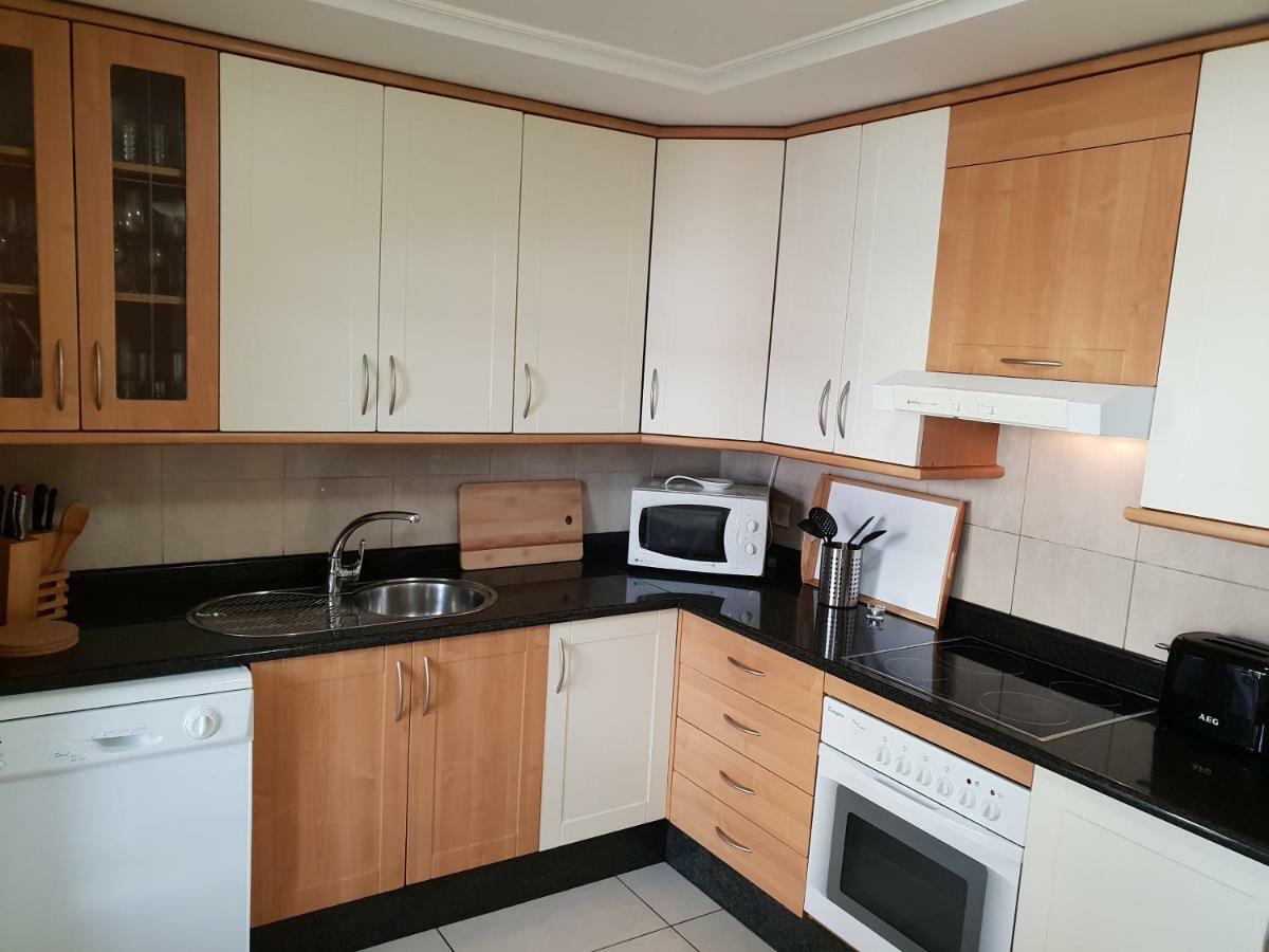 אדחה Terrazas Del Duque 2, Terrace, Sea View, Only 300 M To Beach, Heated Pool, Air Conditioning, Wifi Internet, Dishwasher, Washing Machine מראה חיצוני תמונה