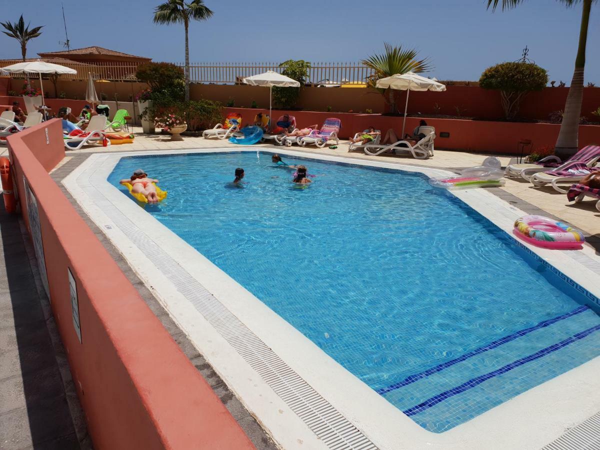 אדחה Terrazas Del Duque 2, Terrace, Sea View, Only 300 M To Beach, Heated Pool, Air Conditioning, Wifi Internet, Dishwasher, Washing Machine מראה חיצוני תמונה